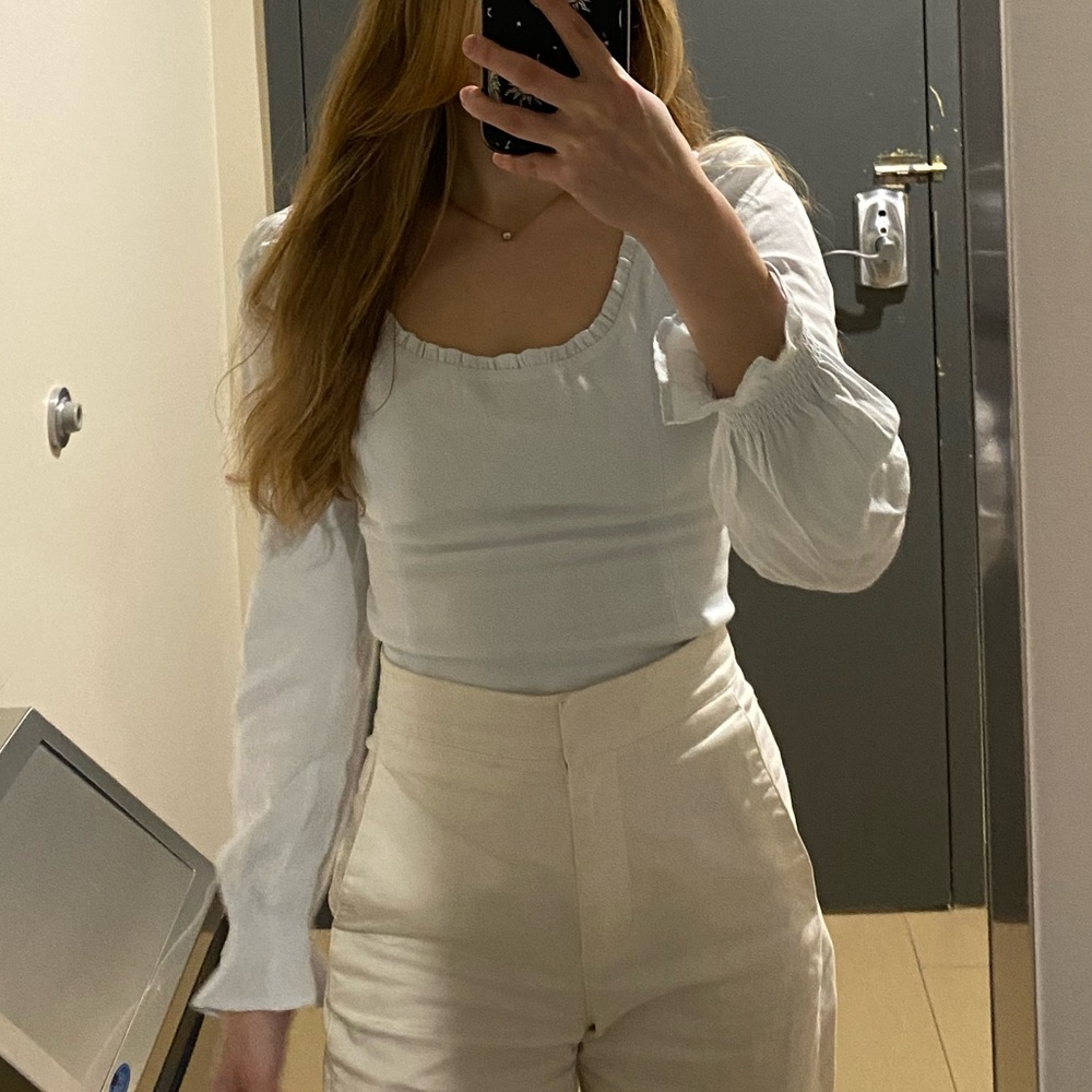Aritzia Wilfred top size xs